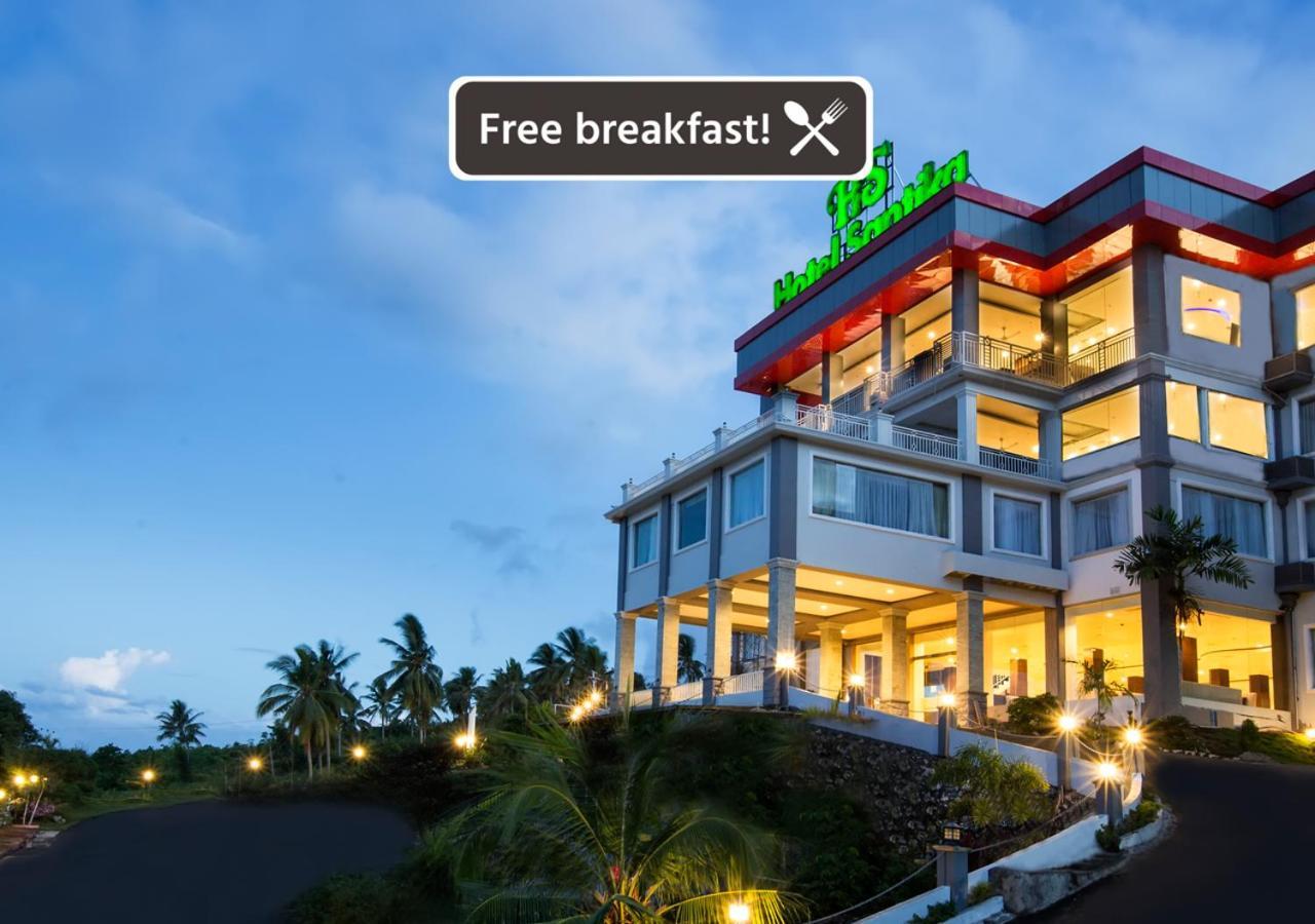 Hotel Santika Luwuk - Sulawesi Tengah Exterior photo